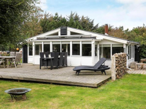 8 person holiday home in L kken
